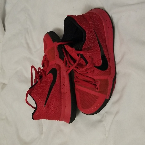 Red Nike - Picture 2 of 4